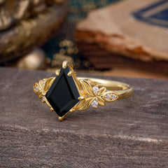 Luxe Vintage 4 Prong Kite-Cut Black Onyx Engagement Ring