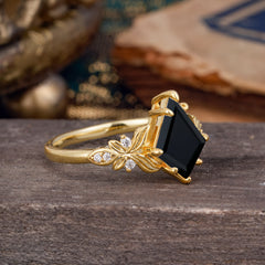 Luxe Vintage 4 Prong Kite-Cut Black Onyx Engagement Ring