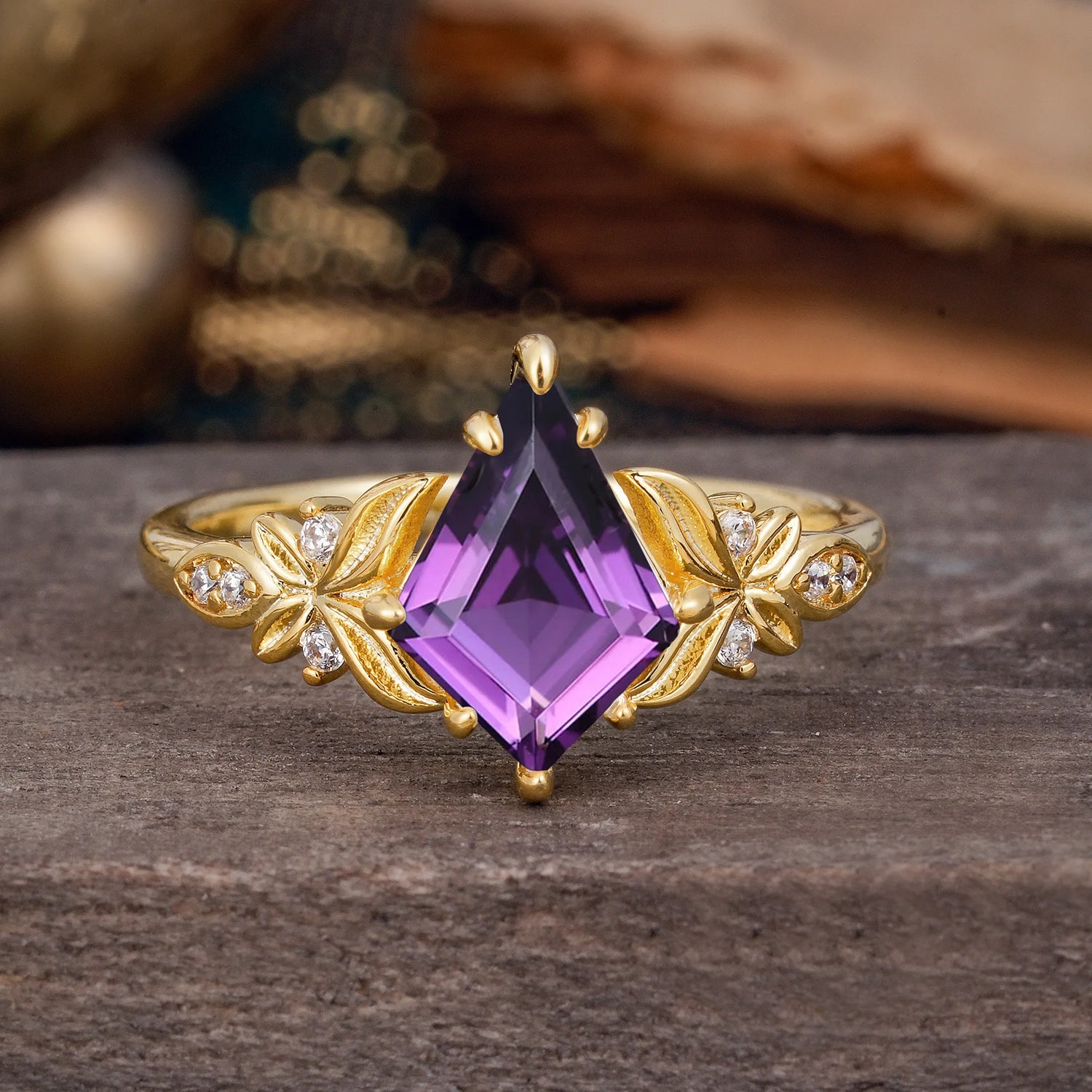 Luxe Vintage 4 Prong Kite-Cut Natural Amethyst Engagement Ring