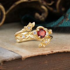 Floral themed 4 Prong Round Garnet Wedding Ring Set