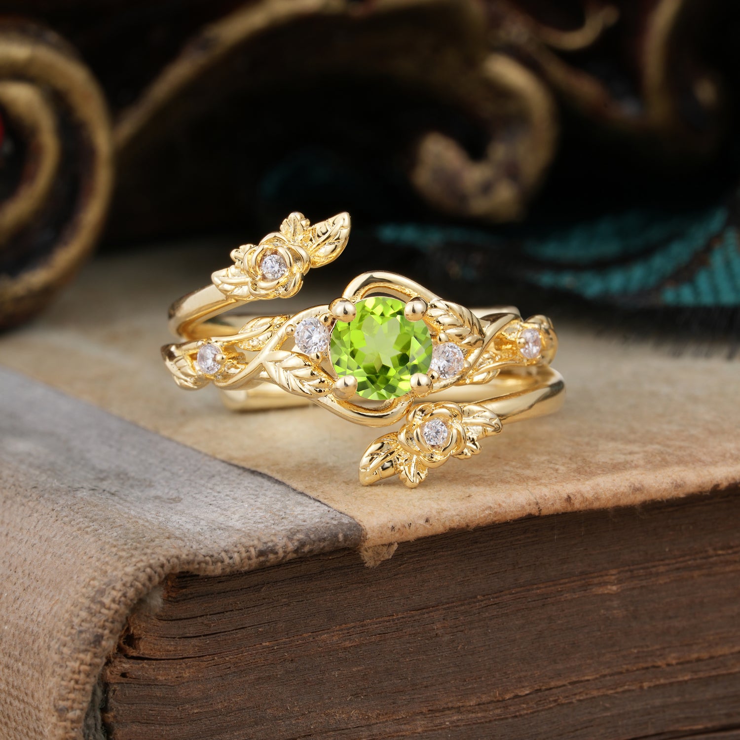 Floral themed 4 Prong Round Peridot Bridal Ring Set