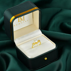 Nature-Inspired 4-Prong Round Moissanite Engagement Ring