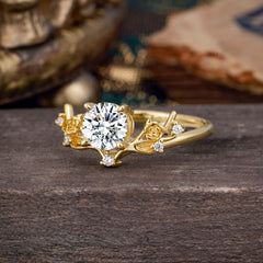 Nature-Inspired 4-Prong Round Lab Diamond Engagement Ring