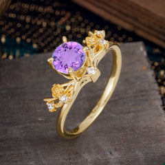 Nature-Inspired 4-Prong Round Amethyst Engagement Ring