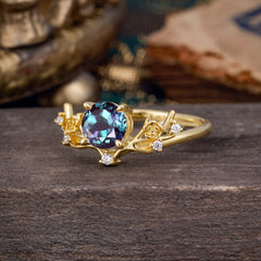 Nature-Inspired 4-Prong Round Natural Alexandrite Engagement Ring