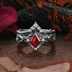 Halloween Limited-Luxurious Natural Inspiration 5-Prong Gothic Kite Cut Black Rutilated Quartz Ring Set