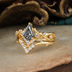 Luxury Vintage 5-Prong Kite-Cut Black Rutilated Quartz Engagement Ring Set