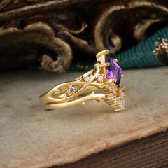 Luxury Vintage 5-Prong Kite-Cut Amethyst Engagement Ring Set