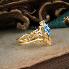 Luxury Vintage 5-Prong Kite-Cut Aquamarine Engagement Ring Set