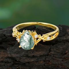 Luxury Vintage 4-Prong Pear-Cut Natural Moss Agate Engagement Ring