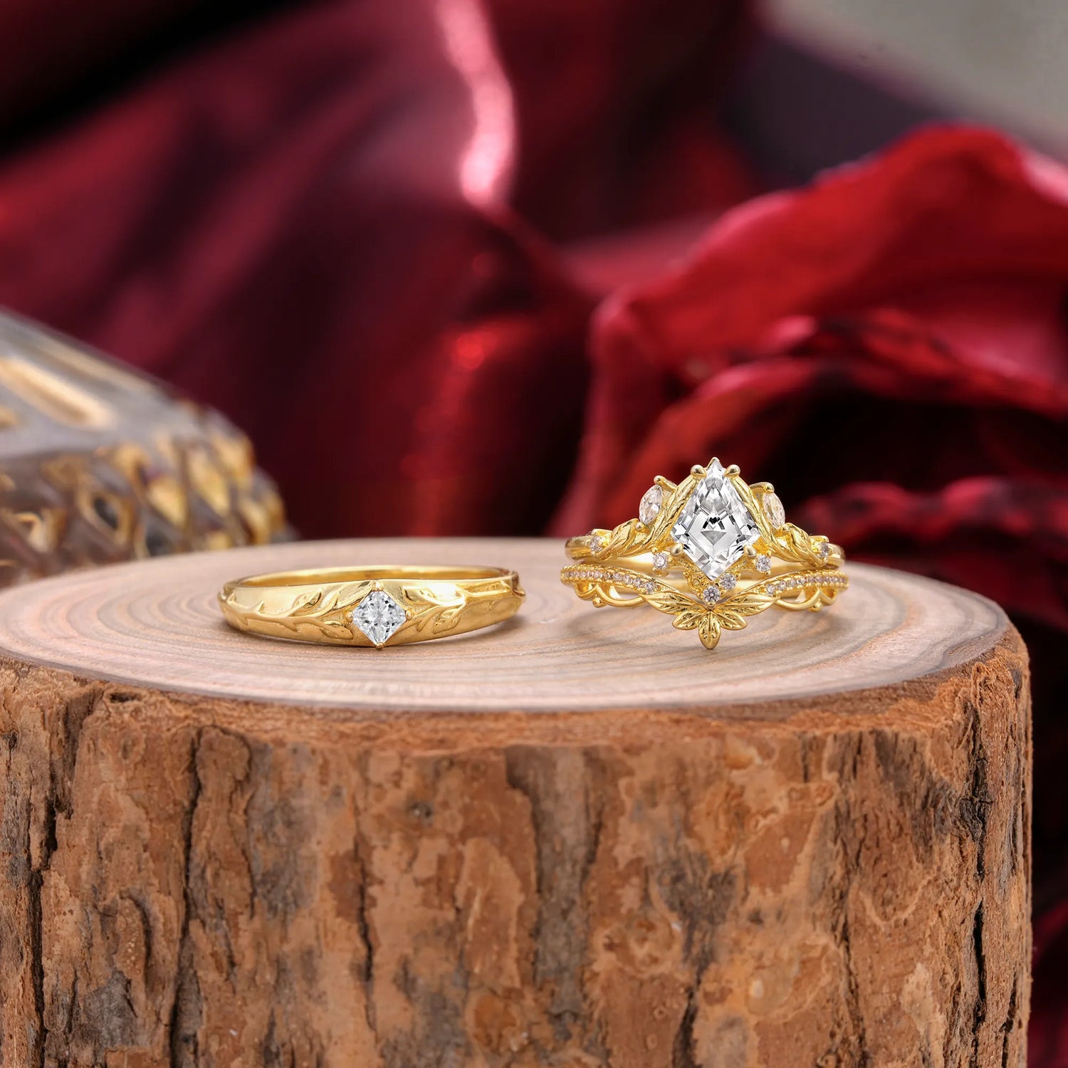 Vintage Leaf Kite Cut Lab Diamond Wedding Couple Ring