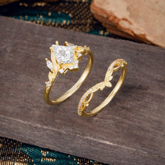 2-Piece Moissanite Engagement Ring Set with Sleek Kite Cut Design