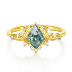 Kite-Cut Natural Light Green Moss Agate Ring