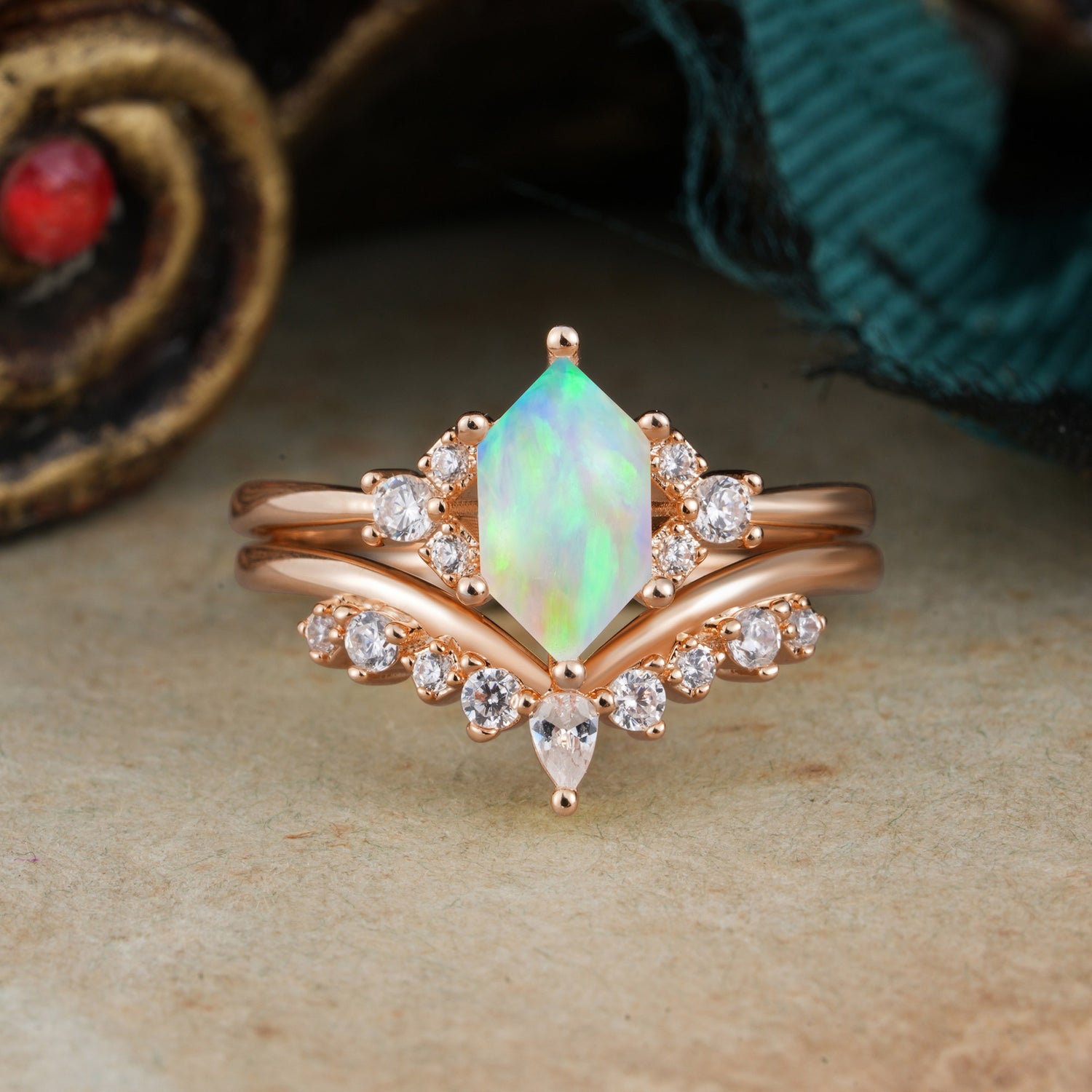 Luxury Vintage Classic 6-Prong Hexagonal-Cut Opal Bridal Ring Set