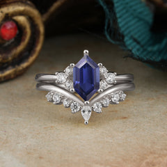 Luxury Vintage Classic 6-Prong Hexagonal-Cut Tanzanite Engagement Ring Set