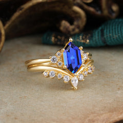 Luxury Vintage Classic 6-Prong Hexagonal-Cut Sapphire Engagement Ring Set