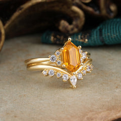 Luxury Vintage Classic 6-Prong Hexagonal-Cut Citrine Engagement Ring Set