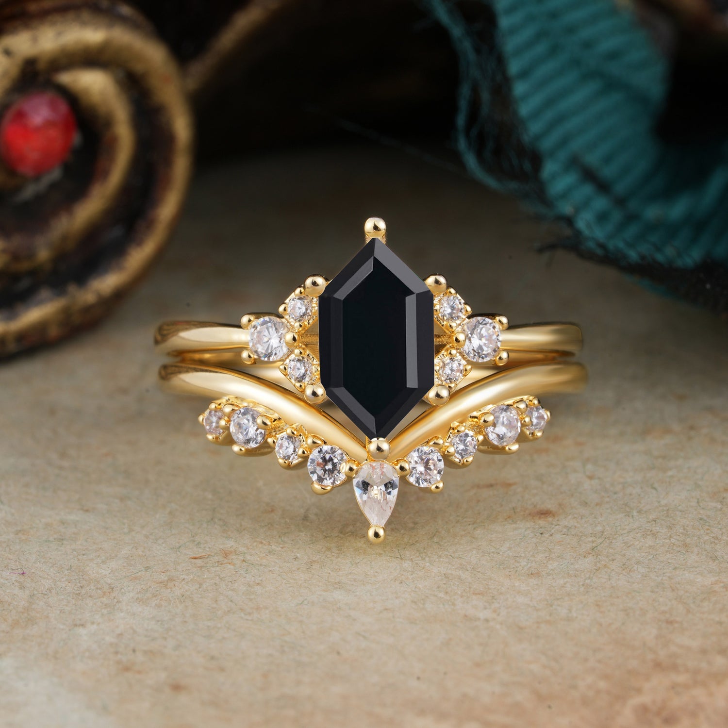 Luxury Vintage Classic 6-Prong Hexagonal-Cut Black Onyx Bridal Ring Set