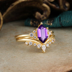 Luxury Vintage Classic 6-Prong Hexagonal-Cut Amethyst Engagement Ring Set