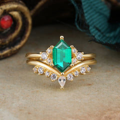 Luxury Vintage Classic 6-Prong Hexagonal-Cut Emerald Engagement Ring Set