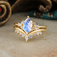 Luxury Vintage Classic 6-Prong Hexagonal-Cut Moonstone Engagement Ring Set
