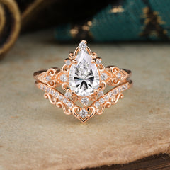 Luxury 4 Prong Pear Cut Lab Diamond Stackable Ring Set