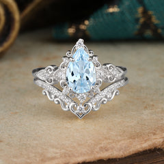 Luxury 4 Prong Pear Cut Aquamarine Stackable Ring Set