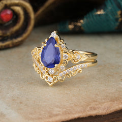 Luxury 4 Prong Pear Cut Tanzanite Stackable Ring Set