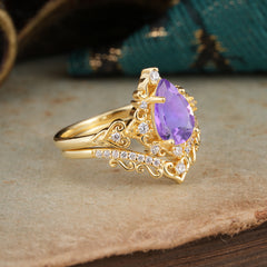 Luxury 4 Prong Pear Cut Amethyst Stackable Ring Set