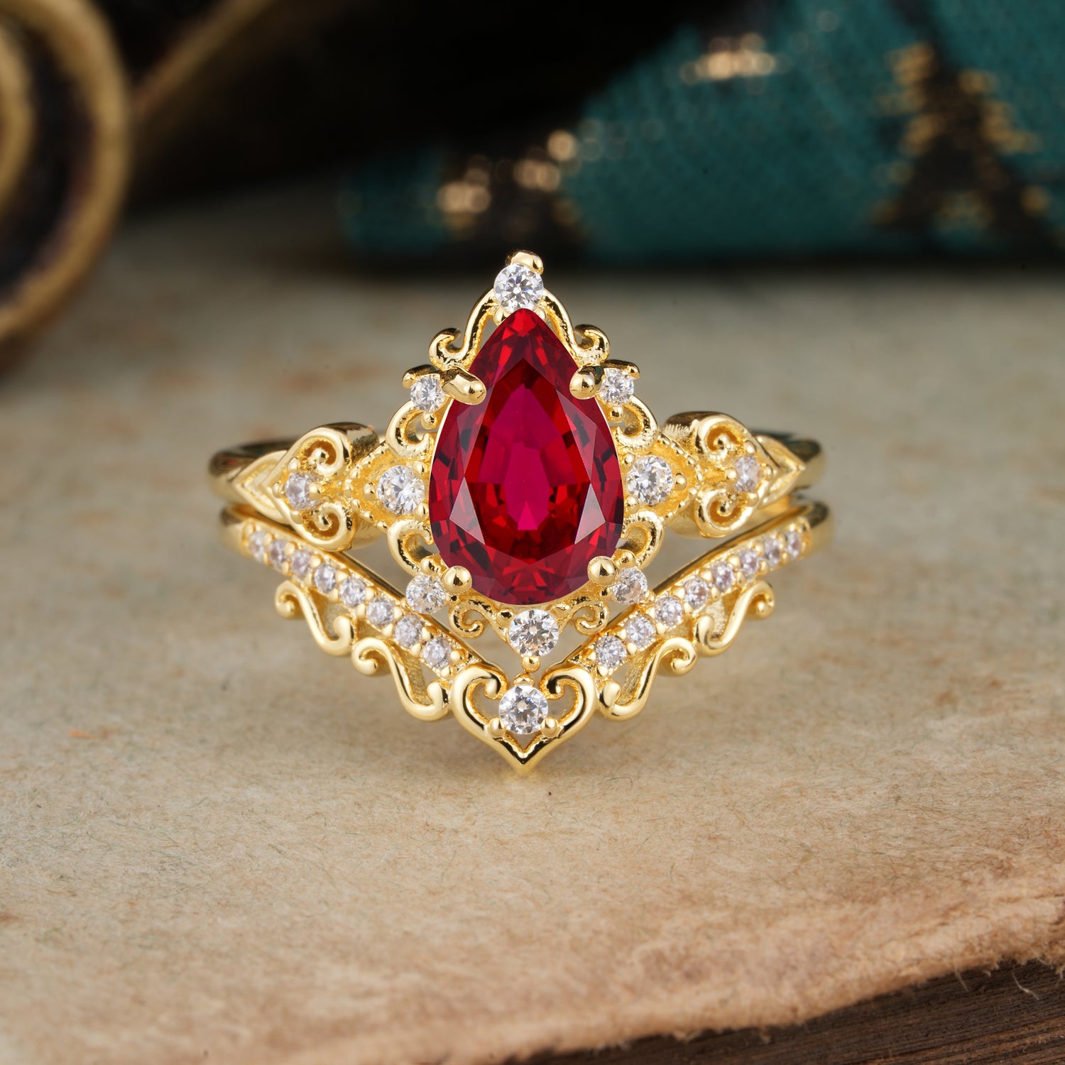 Luxury 4 Prong Pear Cut Ruby Bridal Ring Set