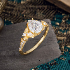 Nature-Inspired Classic Luxe 4-Prong Pear-Cut Moissanite Engagement Ring