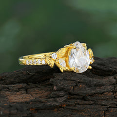 Nature-Inspired Classic Luxe 4-Prong Pear-Cut Moissanite Engagement Ring