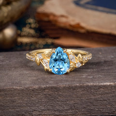 Nature-Inspired Classic Luxe 4-Prong Pear-Cut Aquamarine Engagement Ring