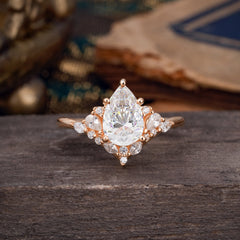 Luxe  Classic 6-Prong Pear-Cut Moissanite Engagement Ring
