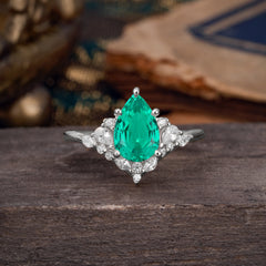 Luxe  Classic 5-Prong Pear-Cut Emerald Engagement Ring