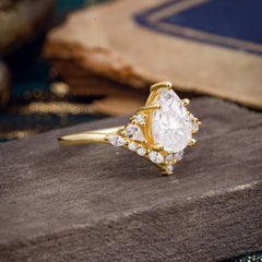 Luxe  Classic 6-Prong Pear-Cut Moissanite Engagement Ring