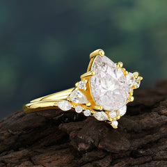 Luxe  Classic 6-Prong Pear-Cut Moissanite Engagement Ring