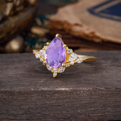 Luxe  Classic 5-Prong Pear-Cut Natural Amethyst Engagement Ring