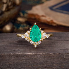 Luxe  Classic 5-Prong Pear-Cut Emerald Engagement Ring