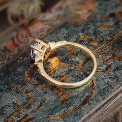 Nature-Inspired 4 - Prong Hexagon - Cut Alexandrite Ring