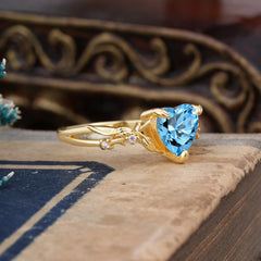 Classic Nature-Inspired 3-Prong Heart-Shaped Aquamarine Engagement Ring