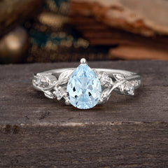 Luxury Nature-Inspired 3-Prong Pear-Cut Aquamarine Engagement Ring
