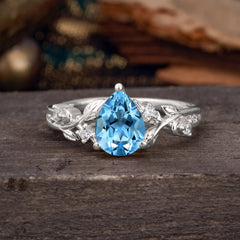 Luxury Nature-Inspired 3-Prong Pear-Cut Aquamarine Engagement Ring