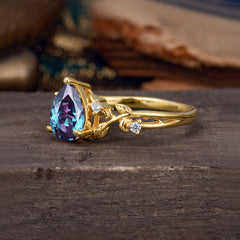 Luxury Nature-Inspired 3-Prong Pear-Cut Alexandrite Engagement Ring