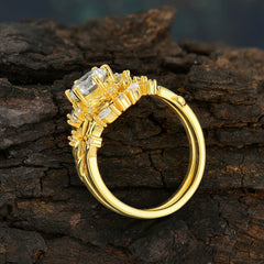 Fashion-Exquisite 6-Prong Round-Cut Moissanite Engagement Ring Set