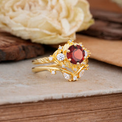 Fashion-Exquisite 6-Prong Round-Cut Natural Garnet Engagement Ring Set