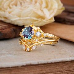 Fashion-Exquisite 6-Prong Round-Cut Alexandrite Engagement Ring Set