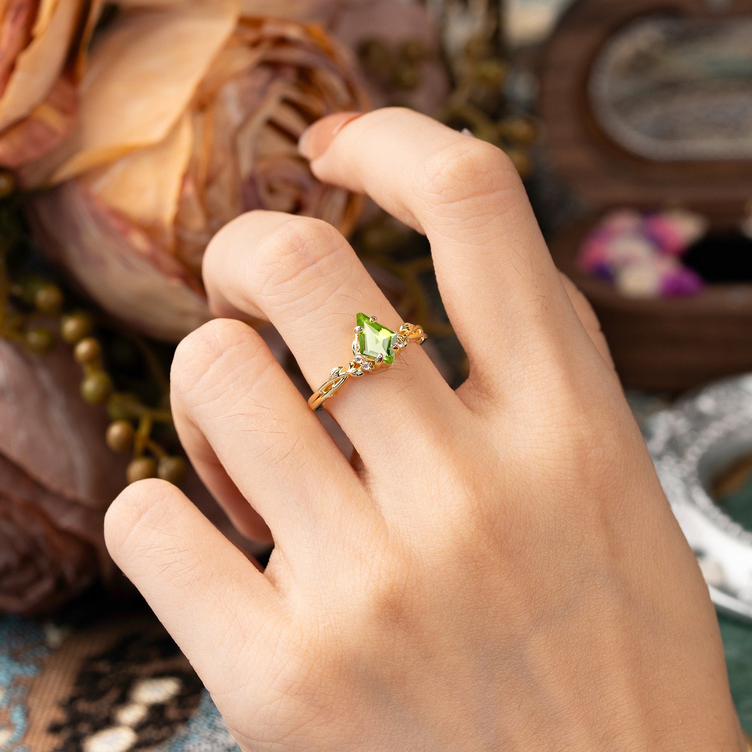 Nature-Inspired Kite Cut Peridot Engagement Ring