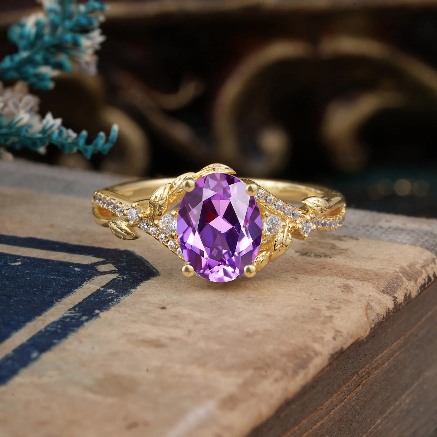 Luxury Nature-Inspired Oval-Cut Amethyst Engagement Ring
