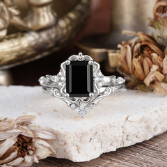 Vintage 4-Prong Emerald-Cut Black Onyx Ring Set